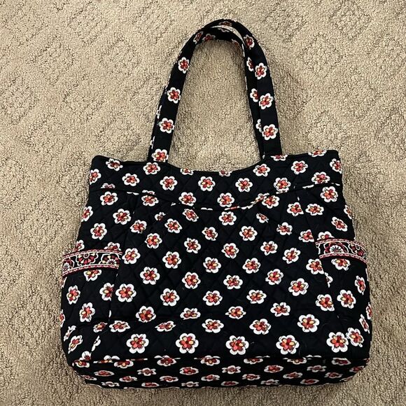 Vera Bradley Pirouette shoulder bag Black Floral in EUC - Picture 2 of 13